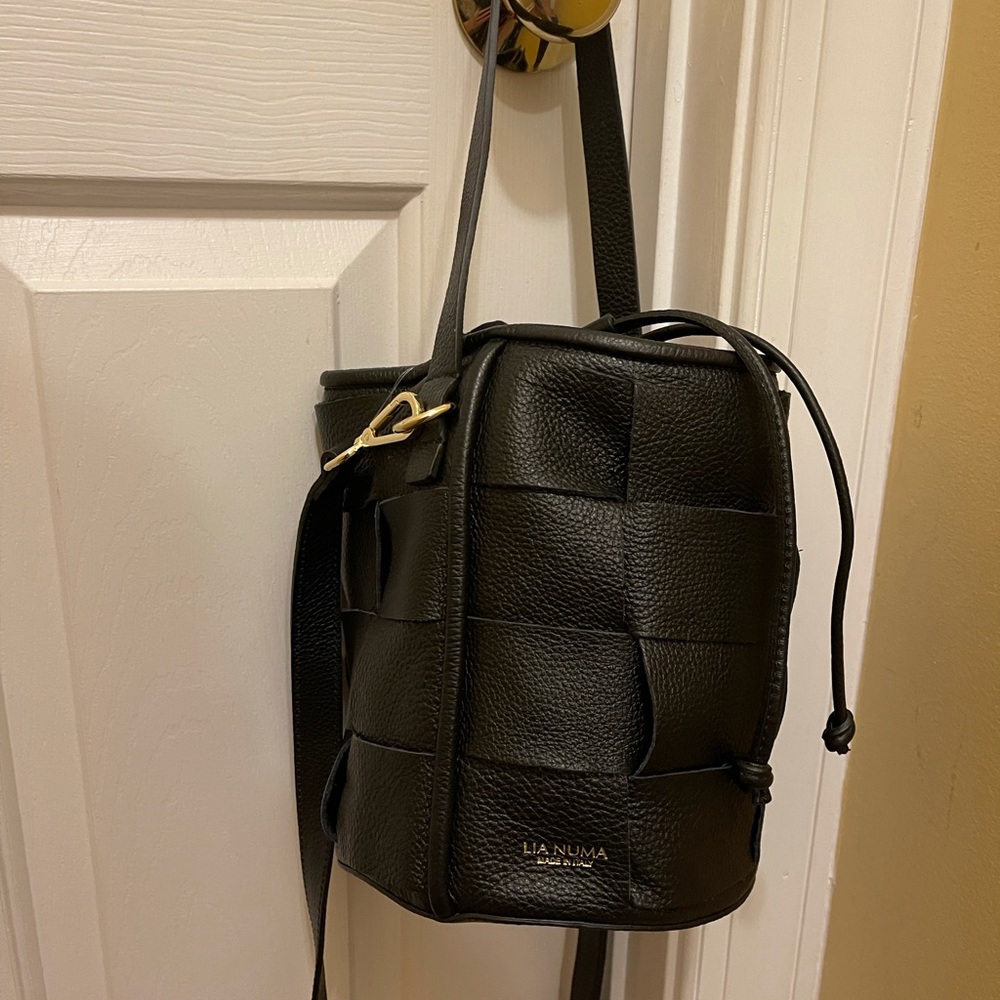 Lia Numa Made in Italy Black Woven Leather Bag Gold Hardware NWT